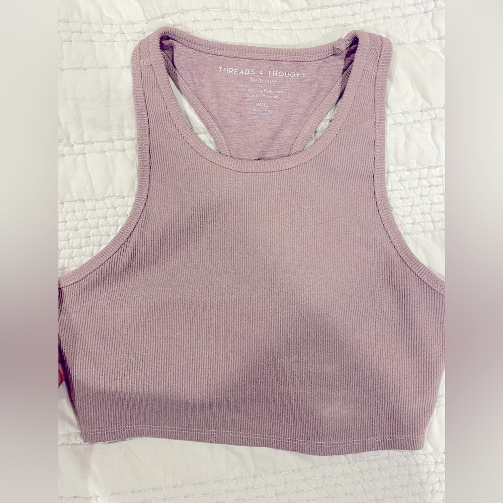 Sold on Curtsy 👗